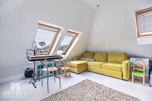 Photo 13- click for photo gallery